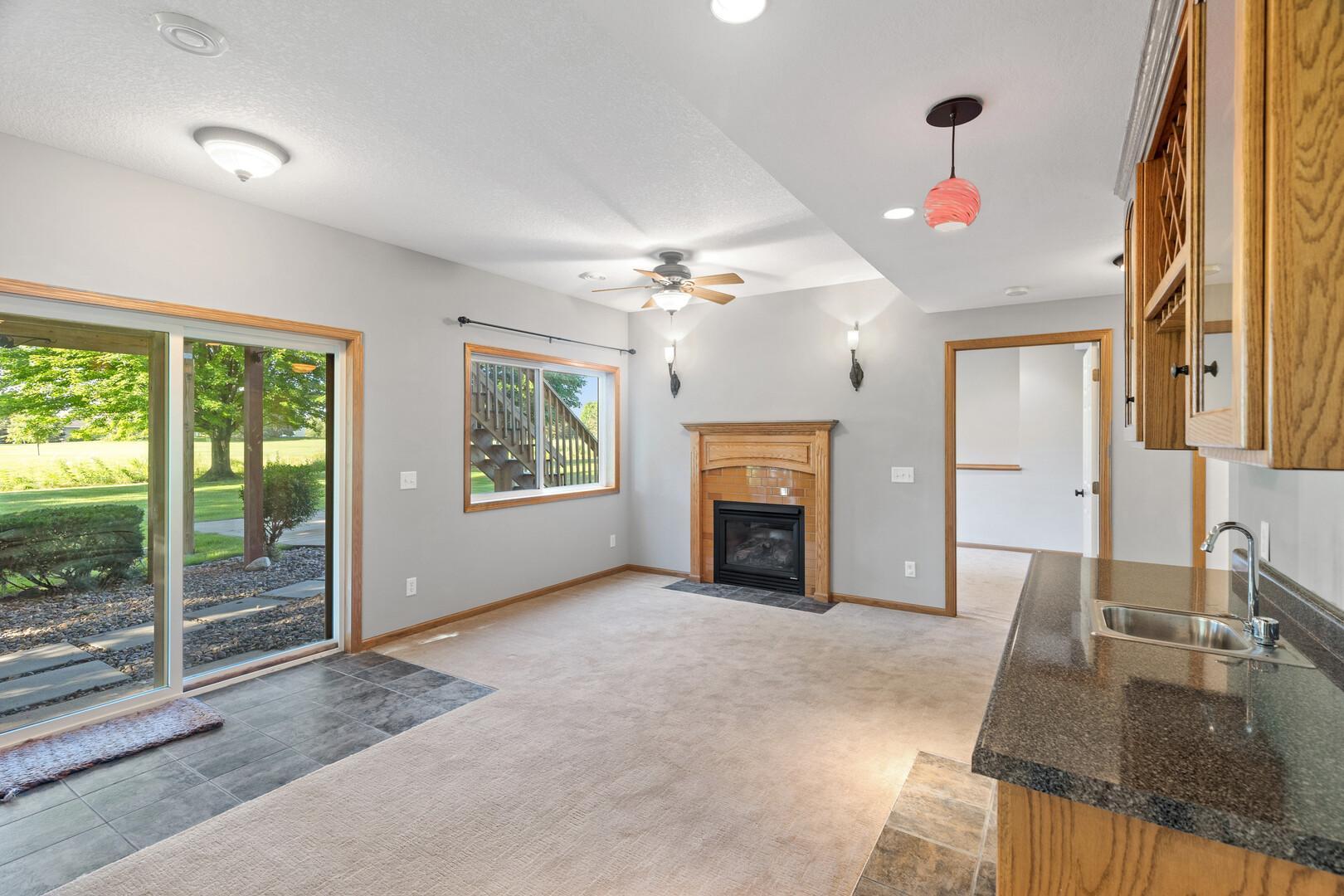 2713 Eagle Valley Drive