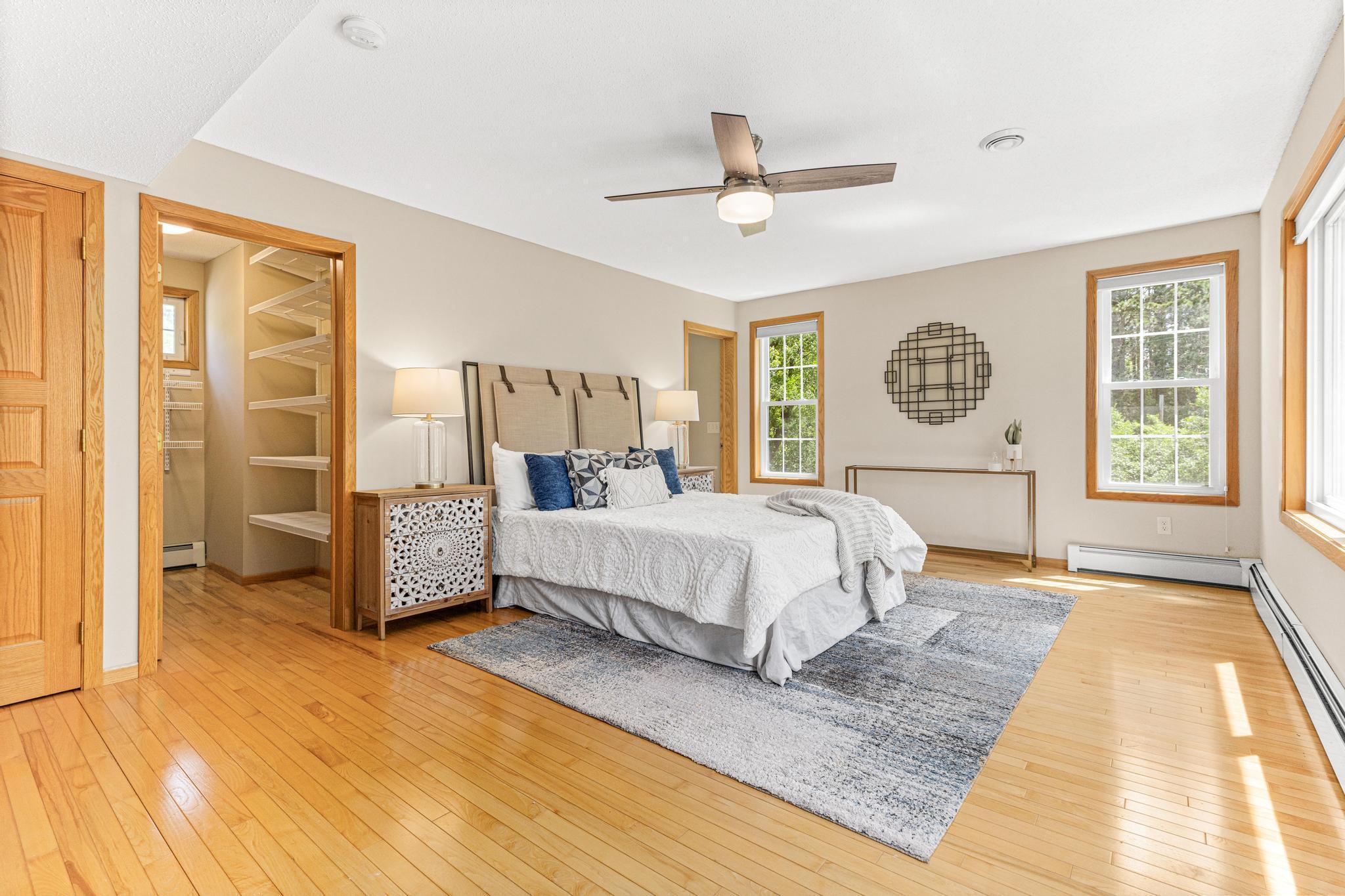 1342 Stagecoach Trail S