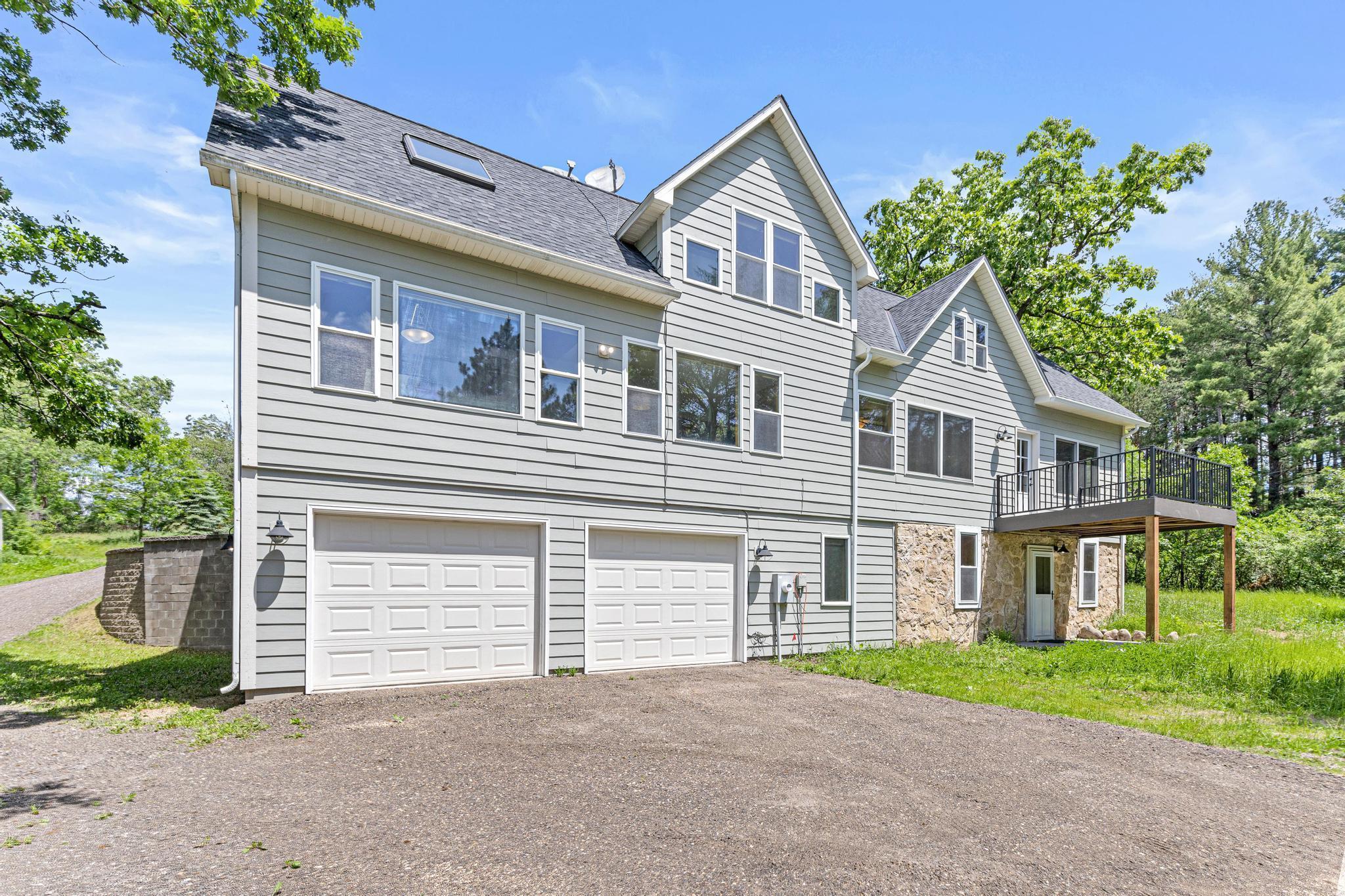 1342 Stagecoach Trail S