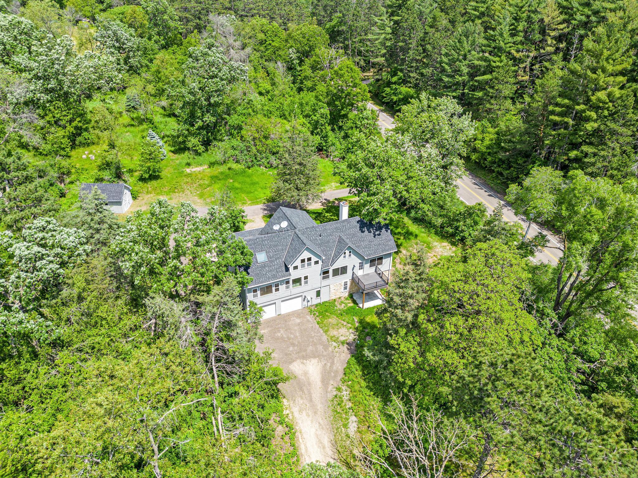 1342 Stagecoach Trail S