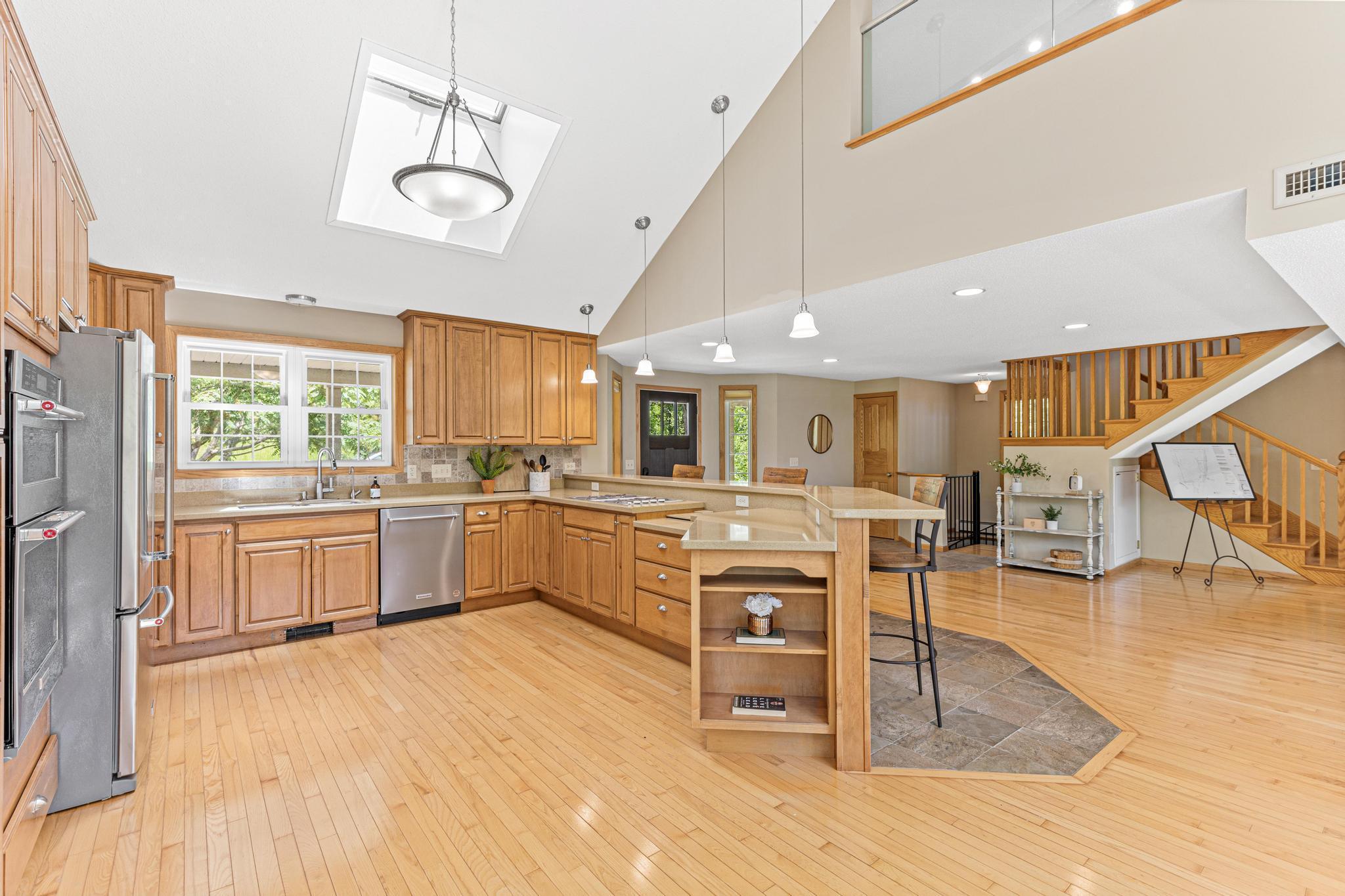 1342 Stagecoach Trail S