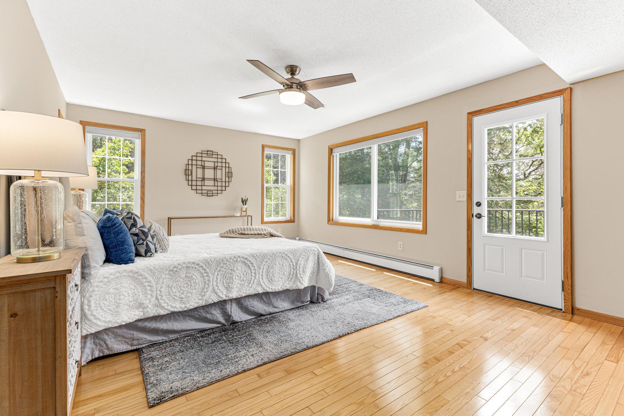 1342 Stagecoach Trail S