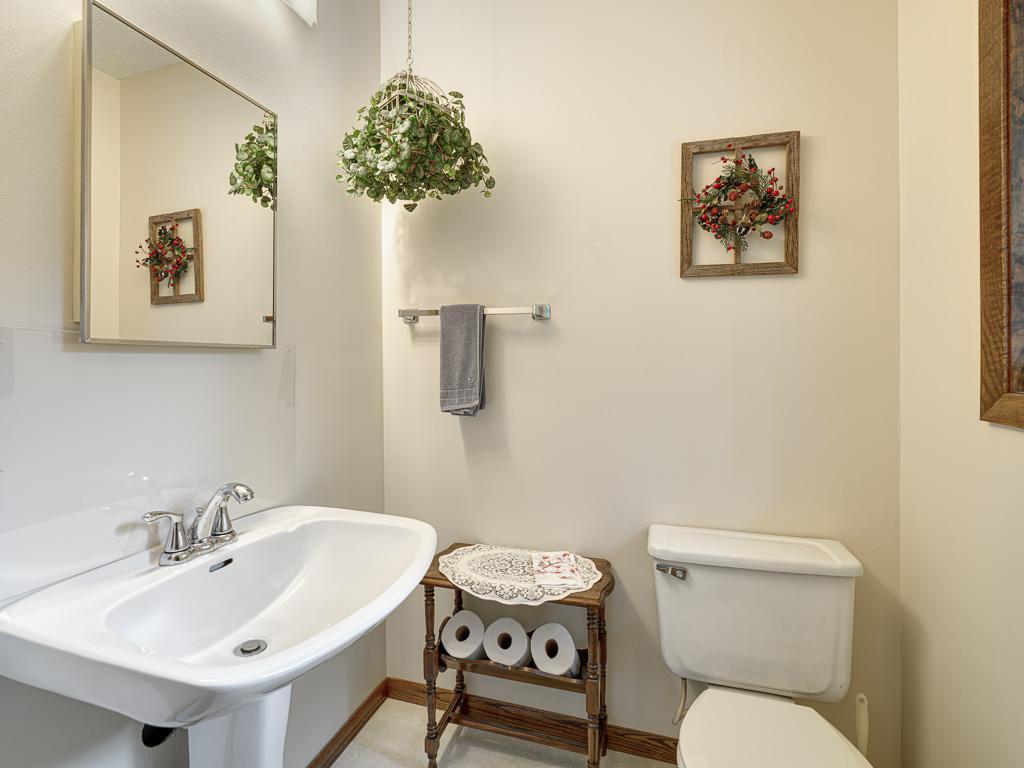 5367 Jamaca Avenue N