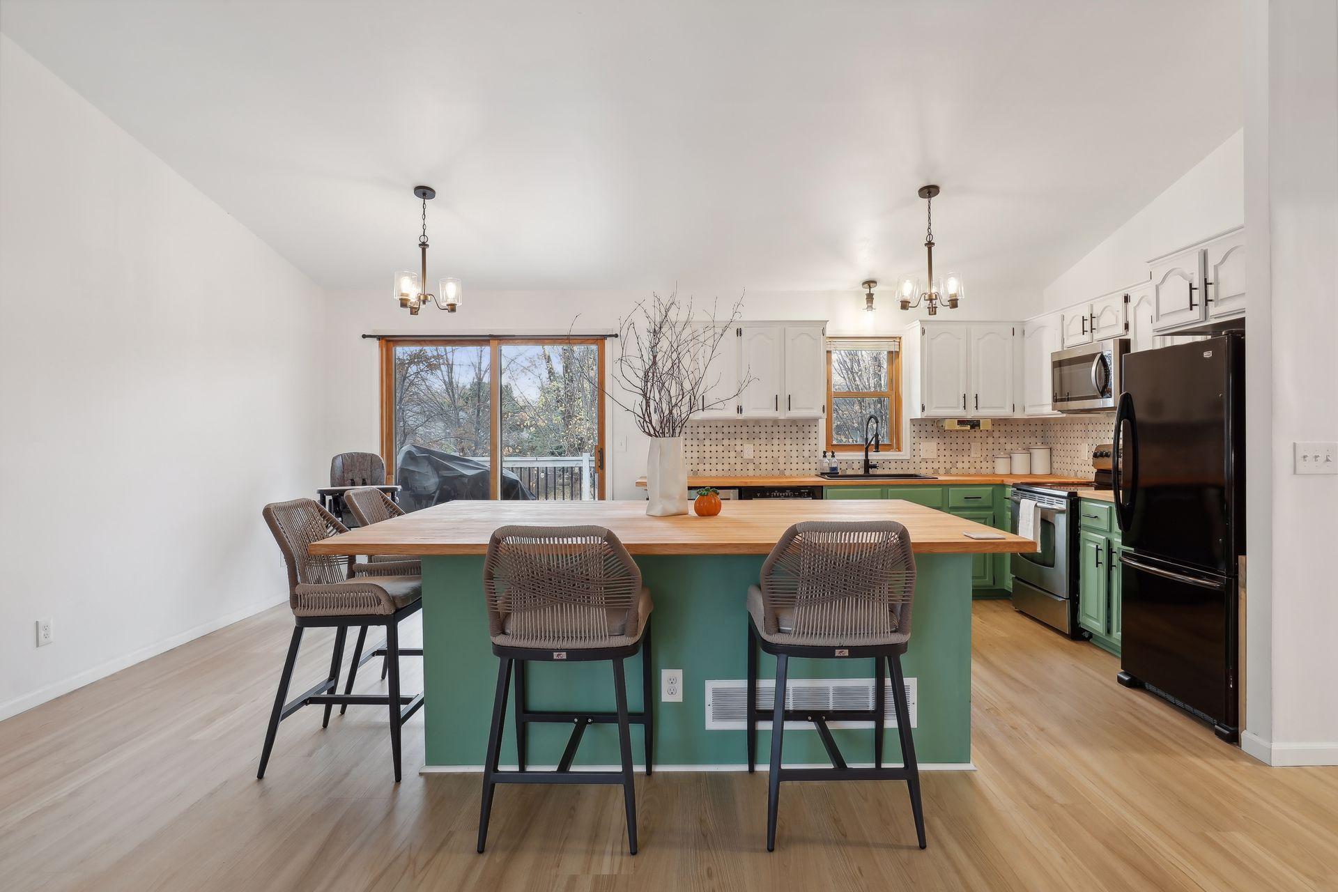 182 Green Briar Drive