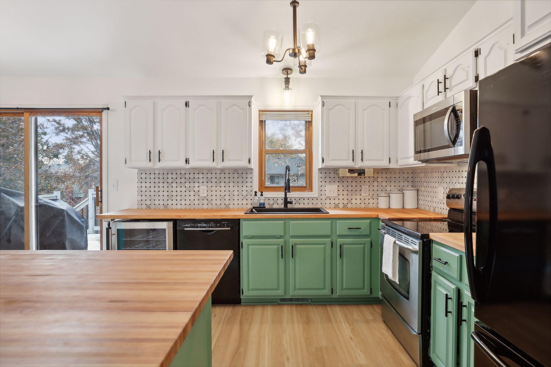 182 Green Briar Drive