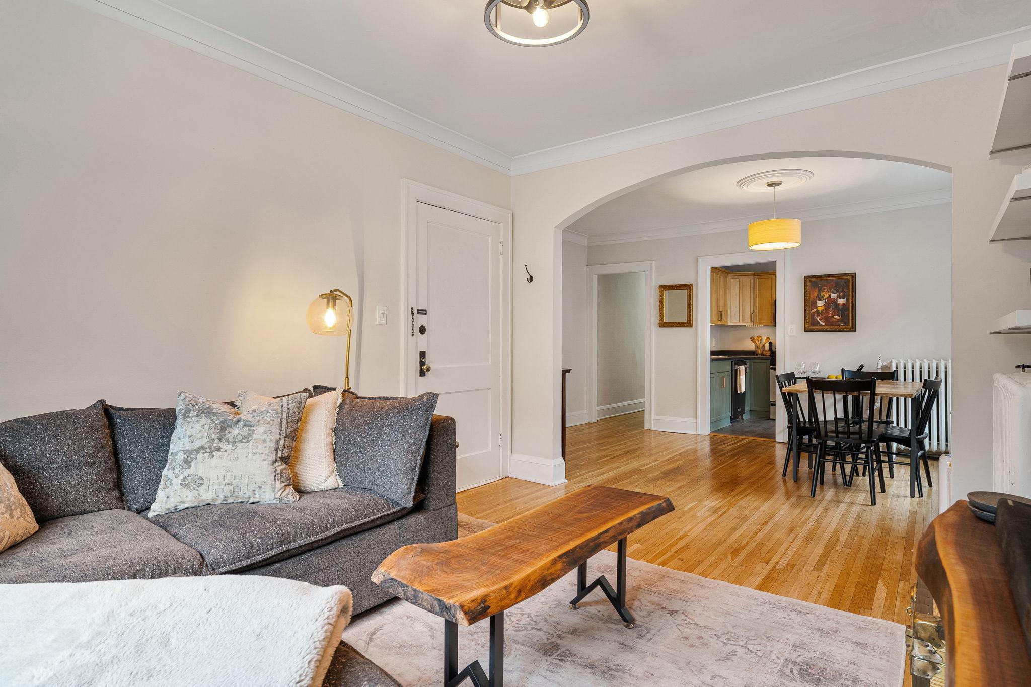 3409 Emerson Avenue S Unit: 4