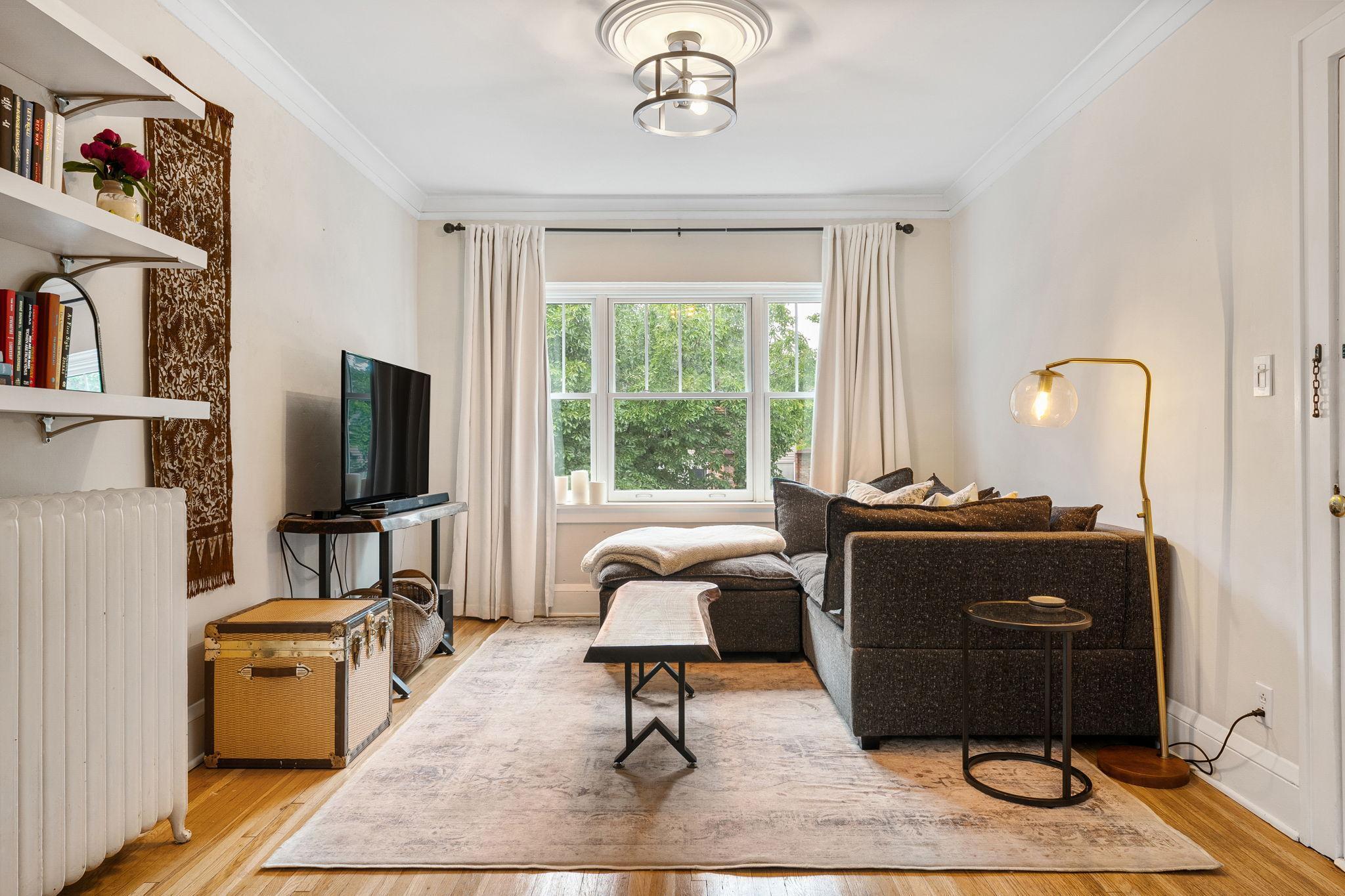 3409 Emerson Avenue S Unit: 4