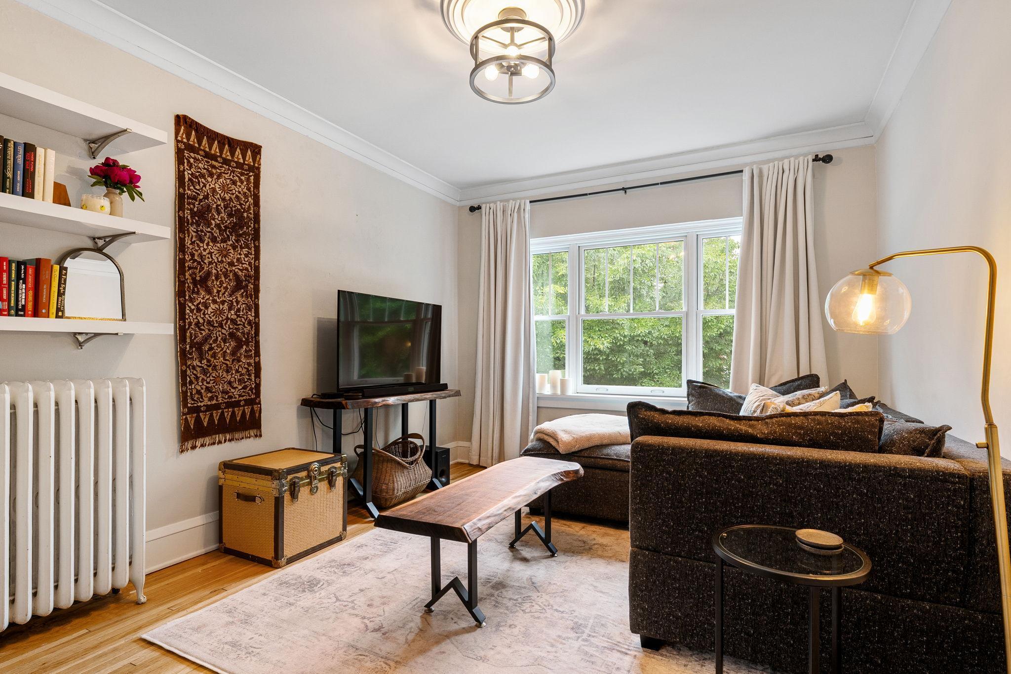 3409 Emerson Avenue S Unit: 4