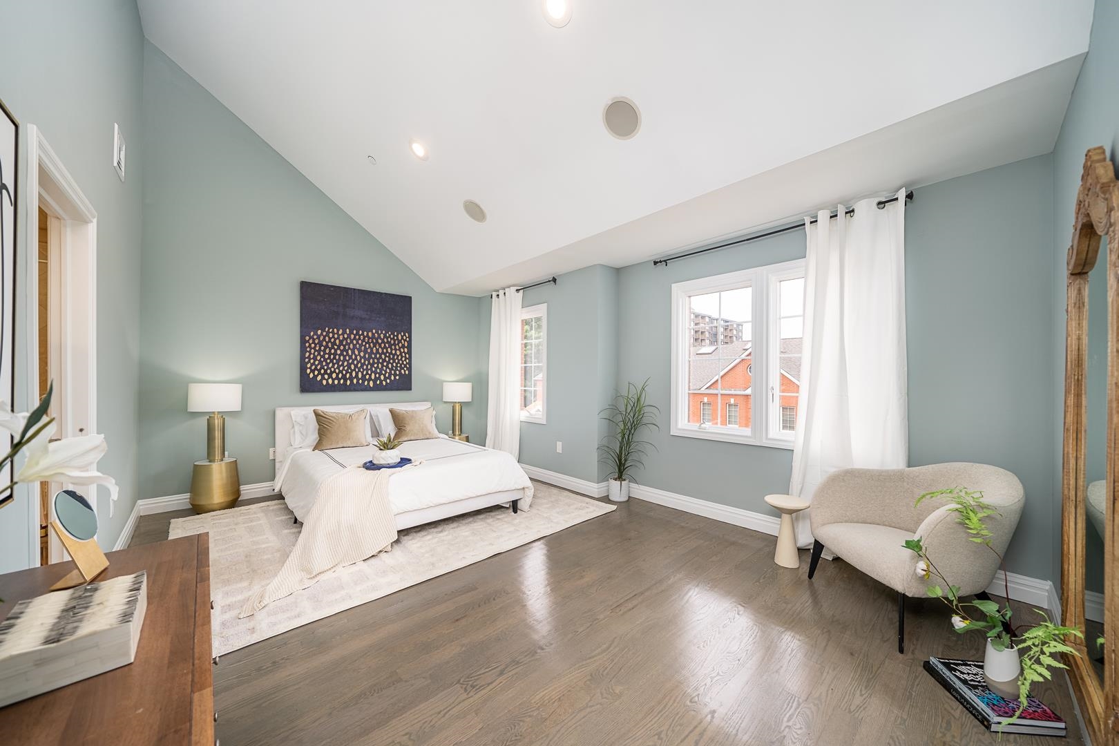 9033 WALL ST Unit: 2