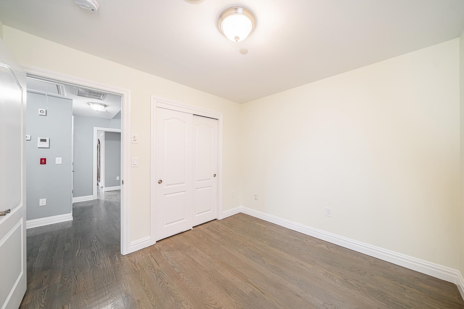 9033 WALL ST Unit: 2