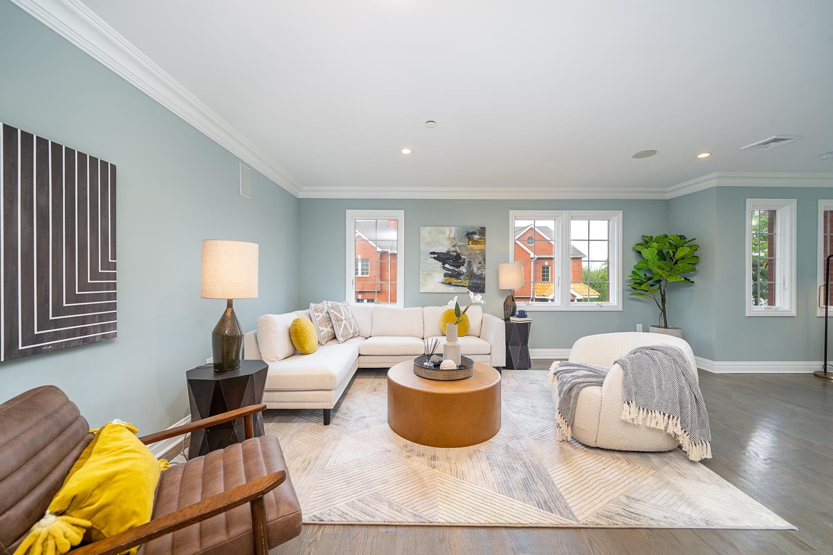 9033 WALL ST Unit: 6