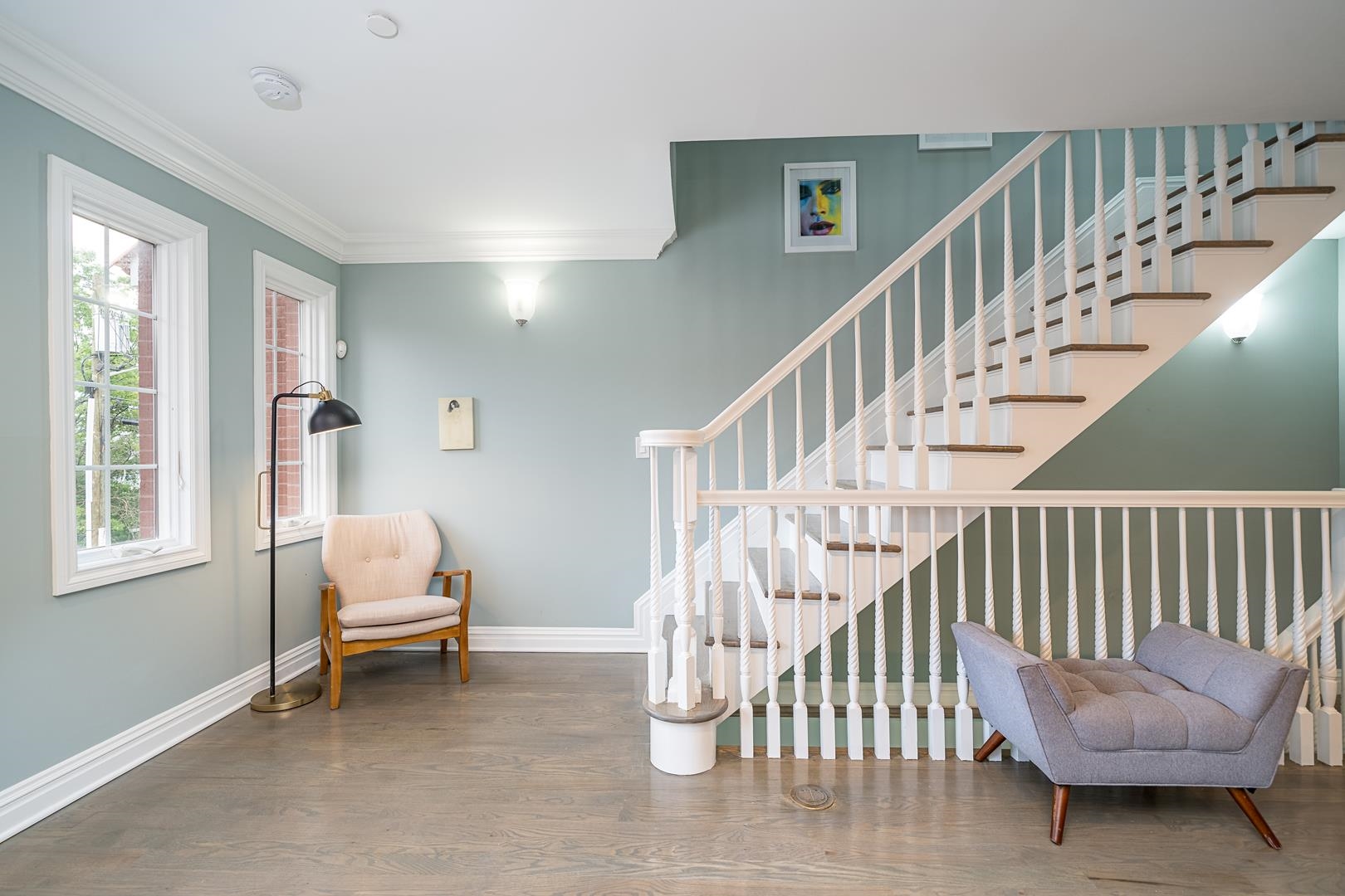 9033 WALL ST Unit: 6