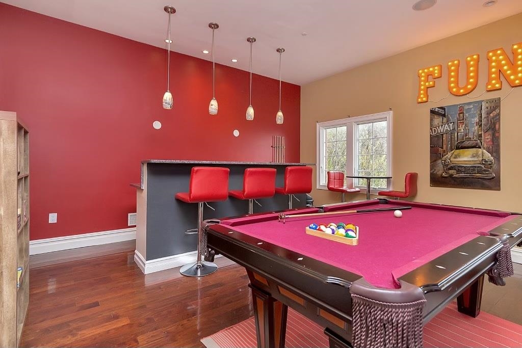 9033 WALL ST Unit: 5
