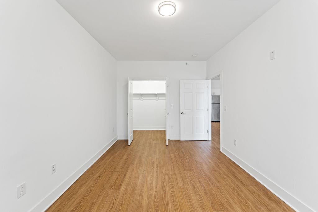 429 BERGEN AVE Unit: 301