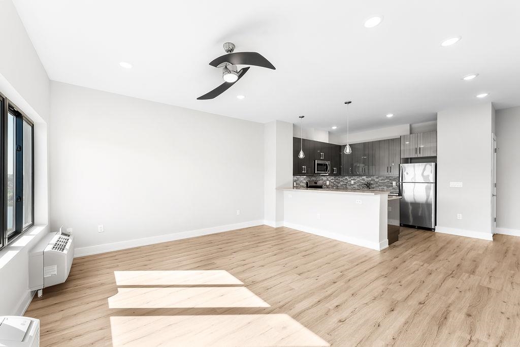 1 FLAGSHIP ST Unit: 509