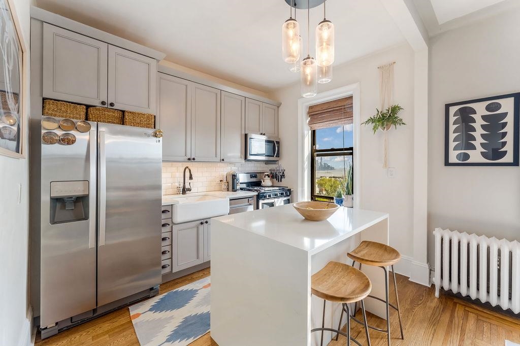 1055 BLVD EAST Unit: E5/E6