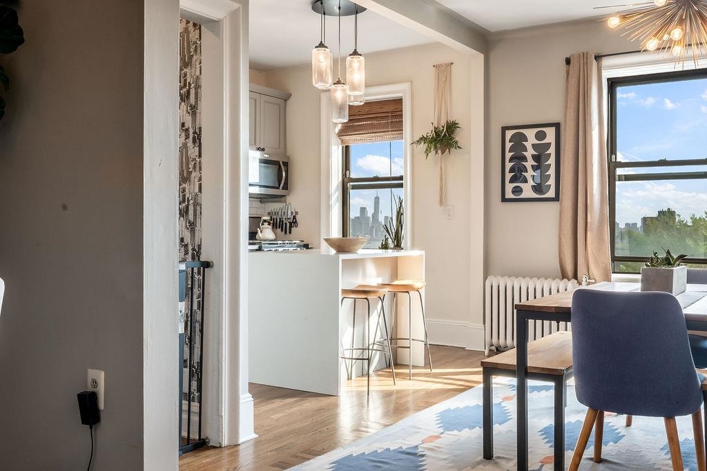 1055 BLVD EAST Unit: E5/E6