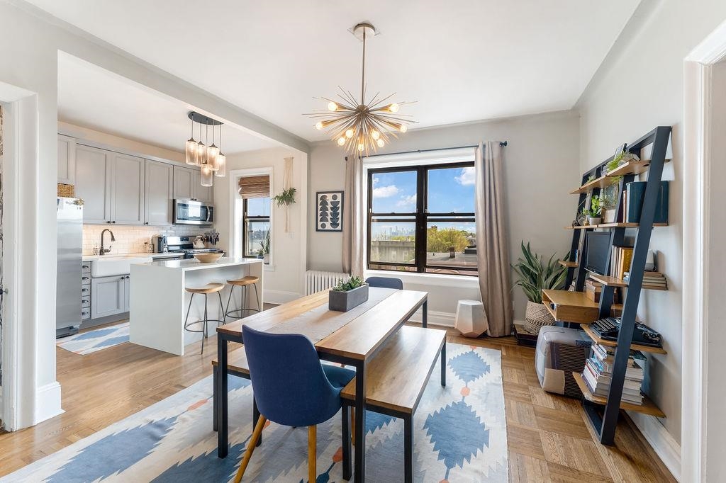 1055 BLVD EAST Unit: E5/E6