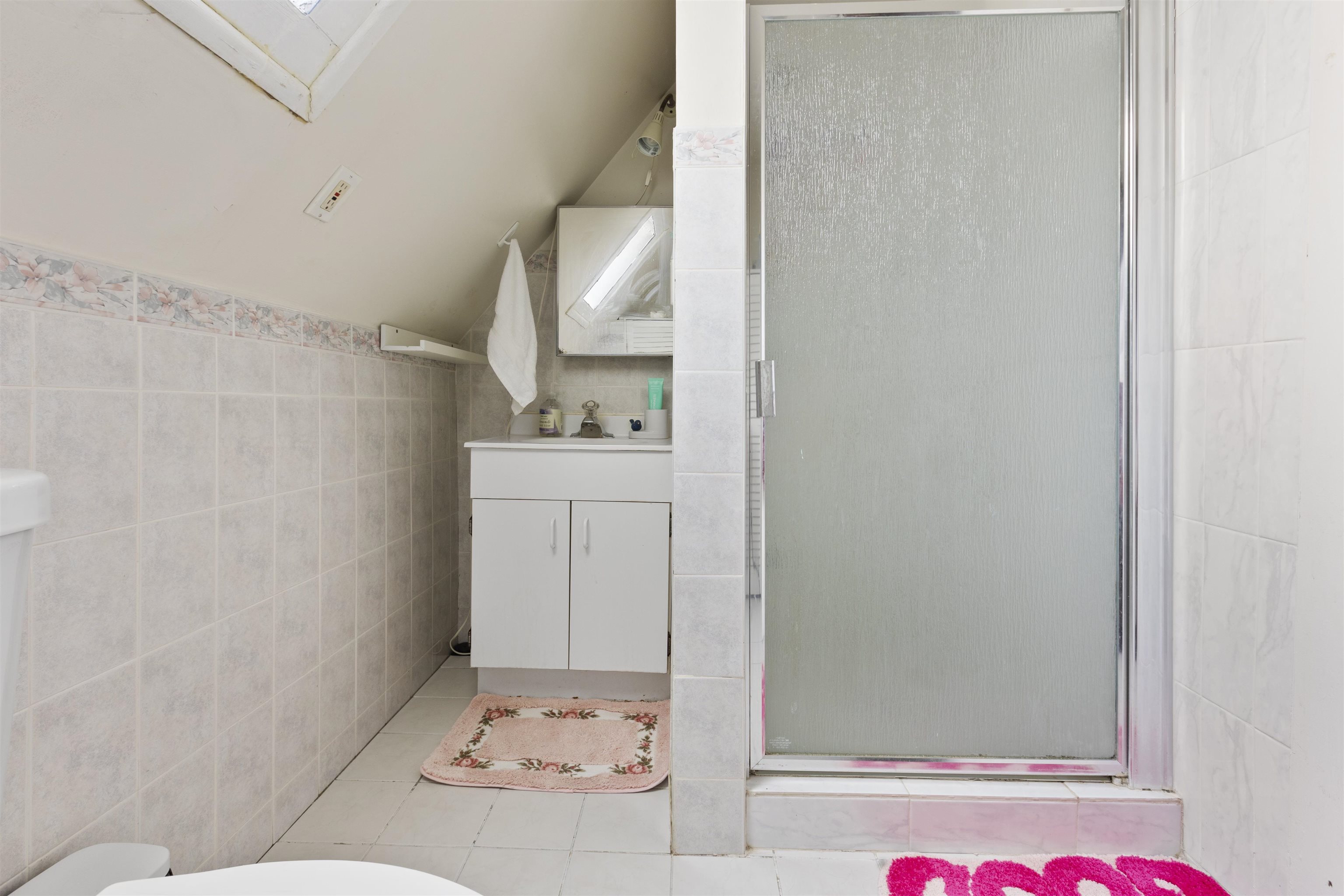 139 SHIPPEN ST Unit: 3