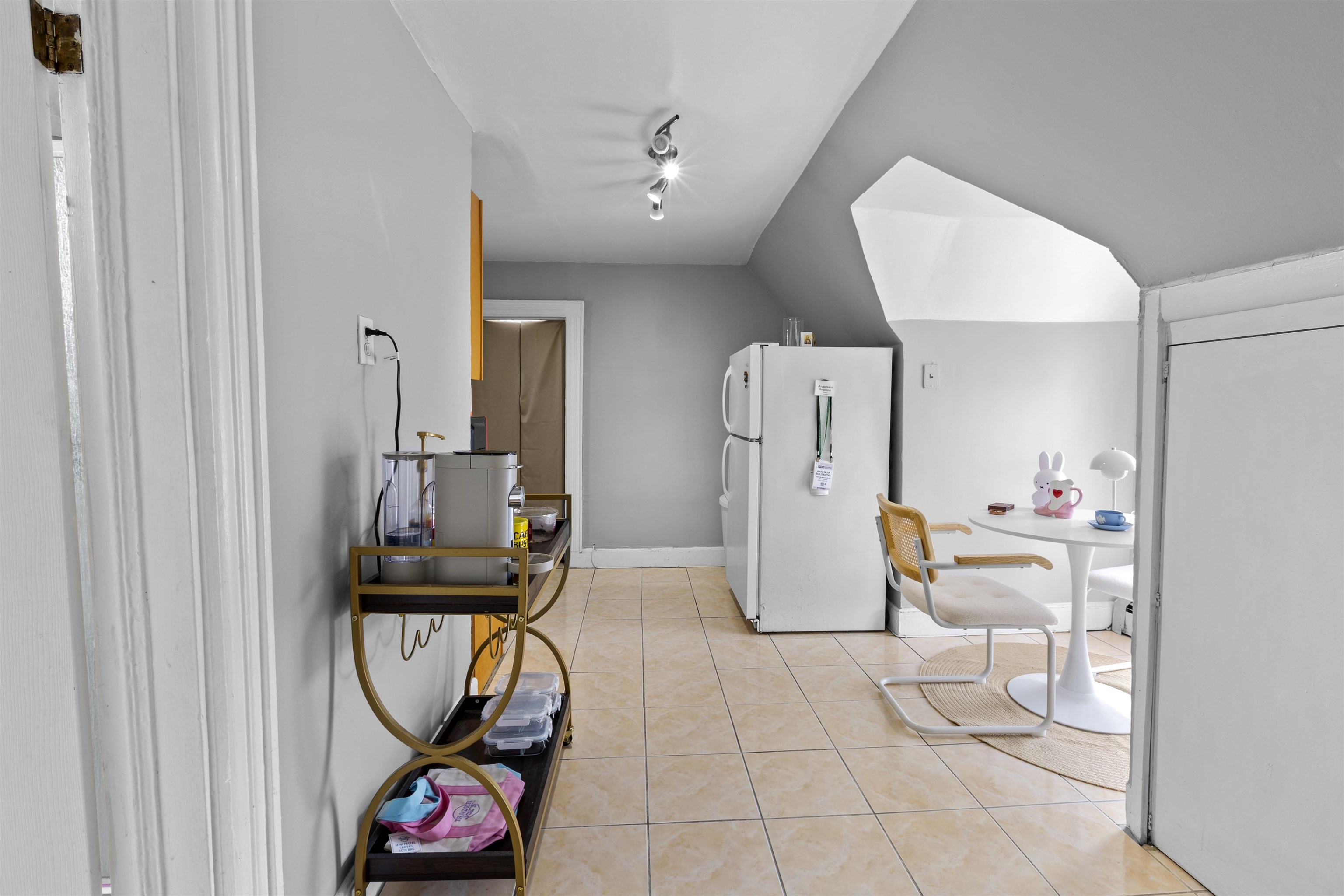 139 SHIPPEN ST Unit: 3