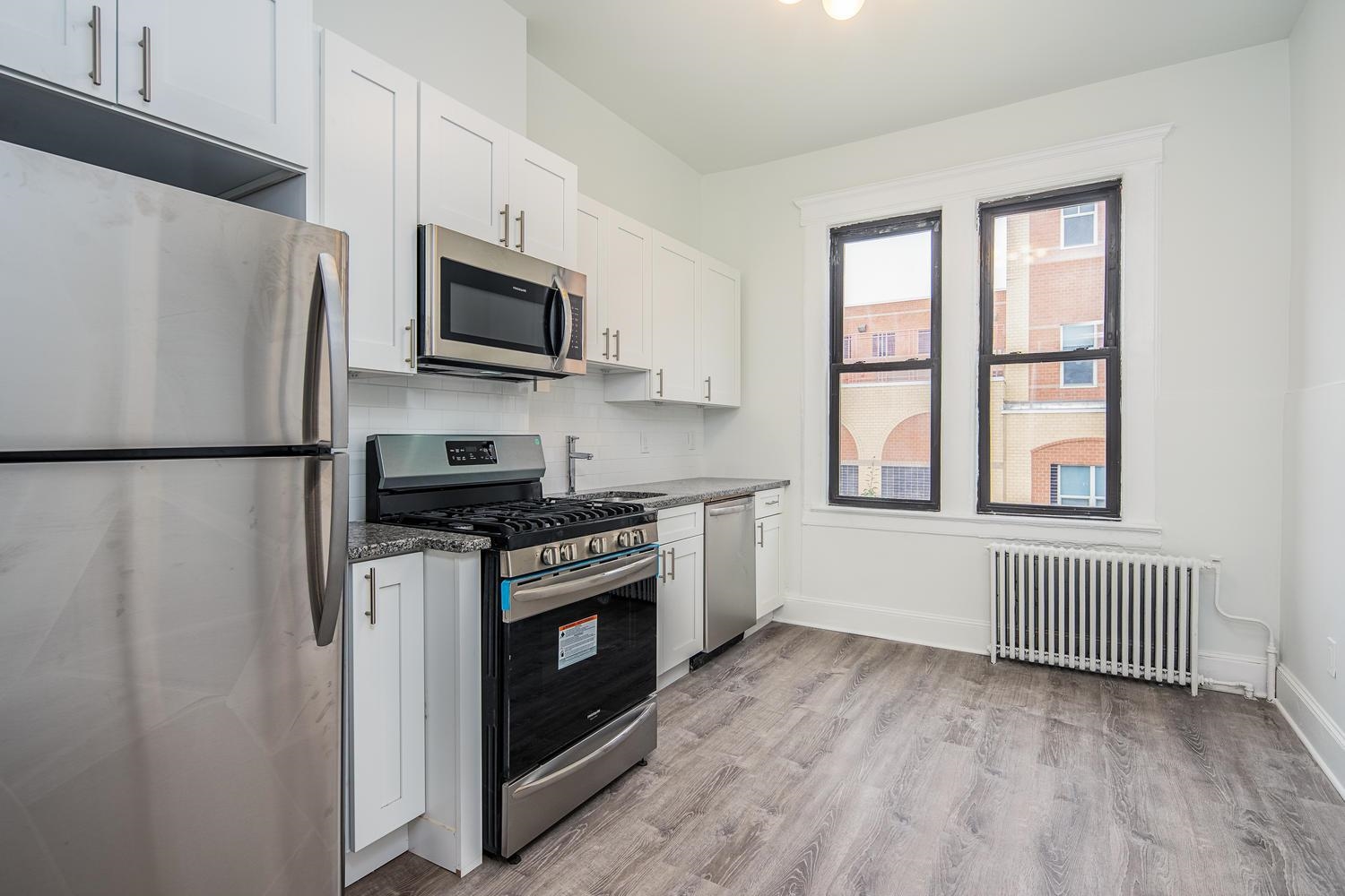 311 64TH ST Unit: 2