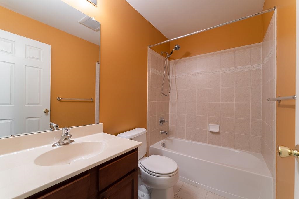6 CARPENTER CT