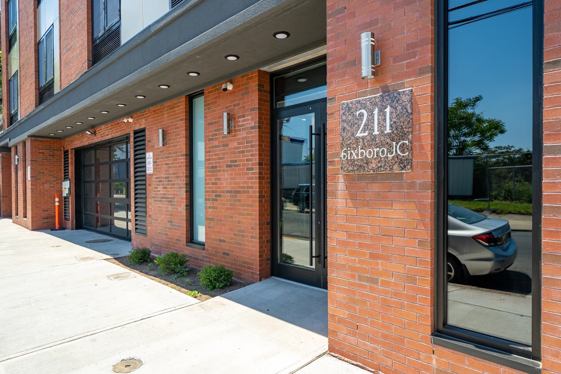 211 BALDWIN AVE Unit: 603