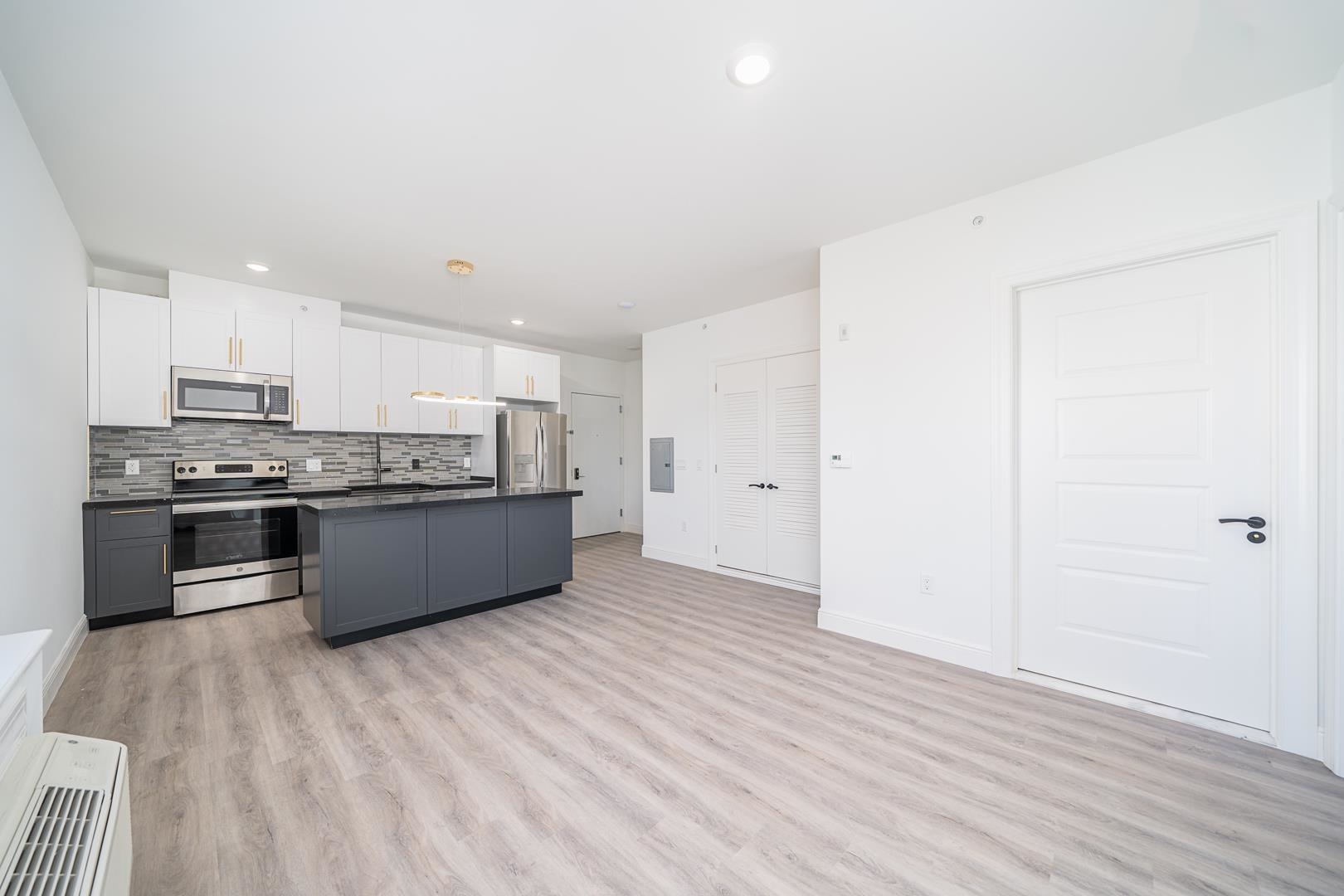 211 BALDWIN AVE Unit: 603