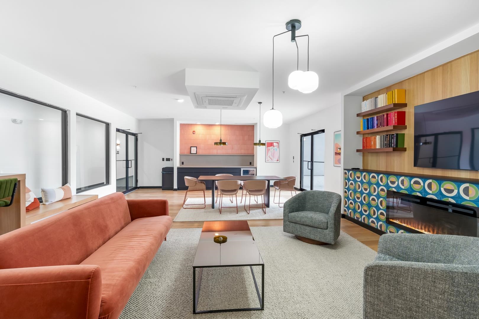 175 WEST 7TH ST Unit: 212