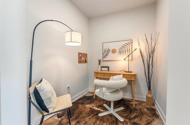 857 COMMUNIPAW AVE Unit: 209