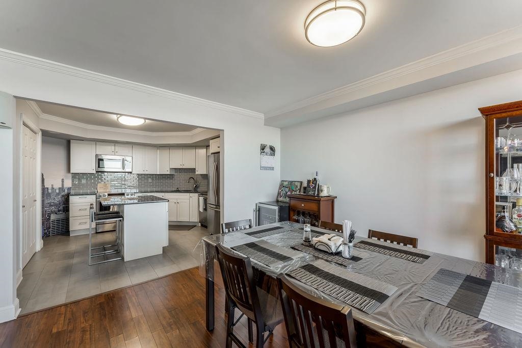 2110 HARMON COVE TOWER