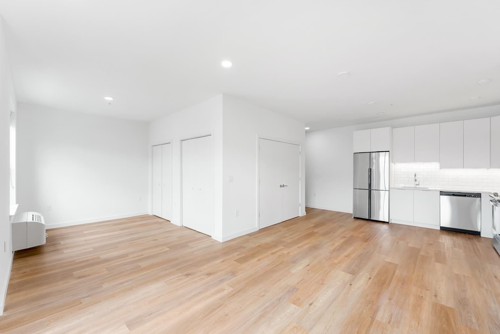 175 WEST 7TH ST Unit: 502