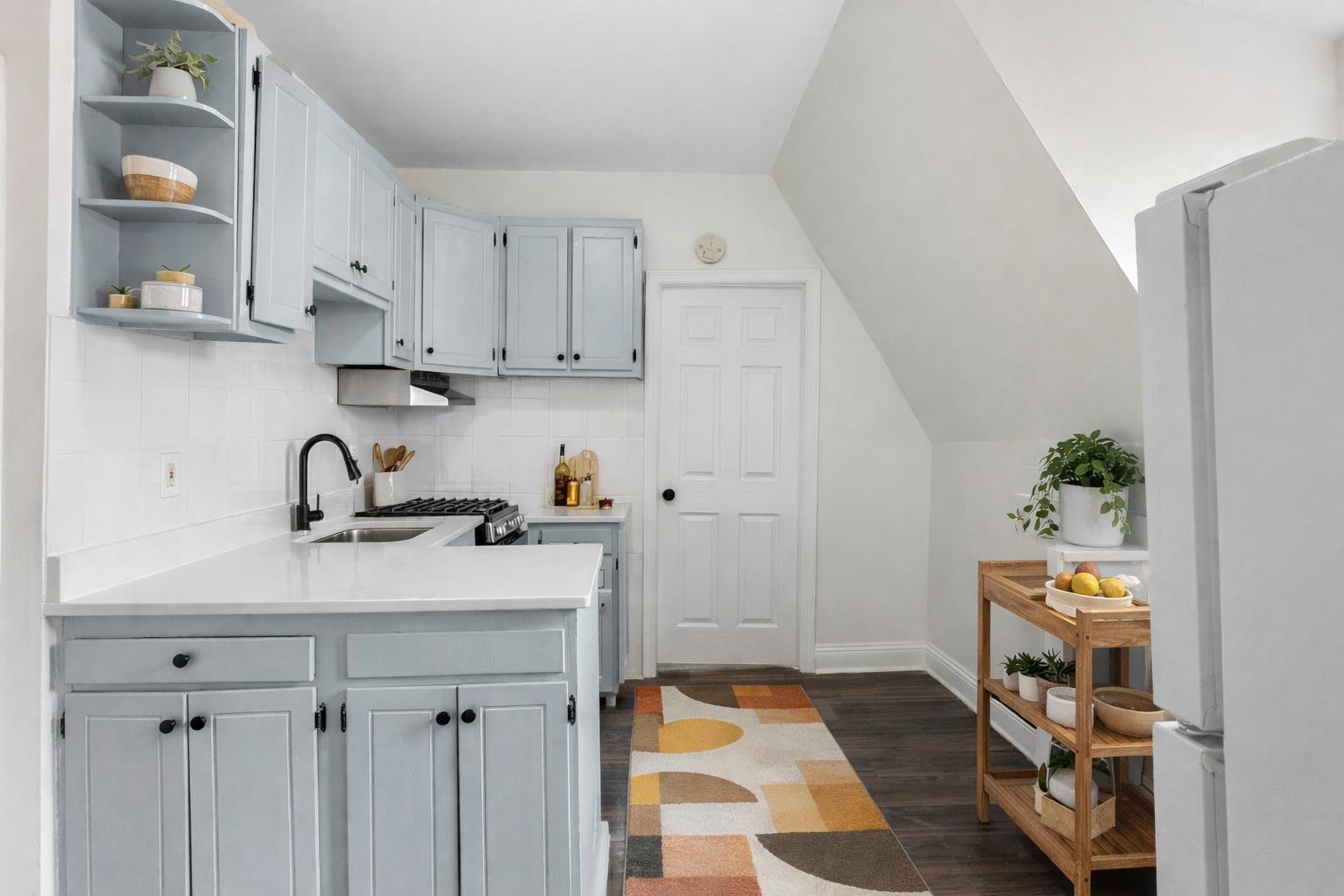 676 CHESTNUT ST Unit: 3