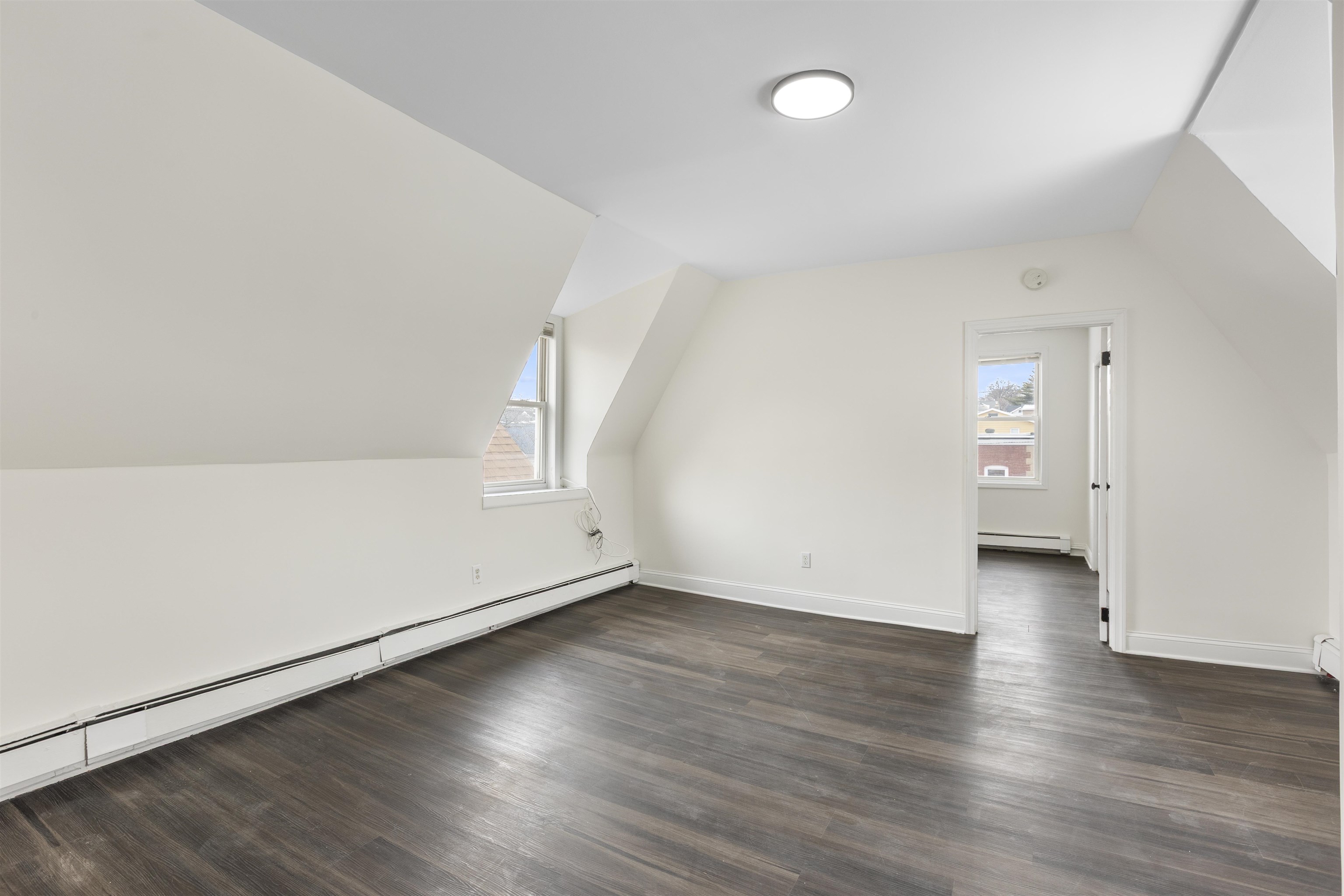 676 CHESTNUT ST Unit: 3