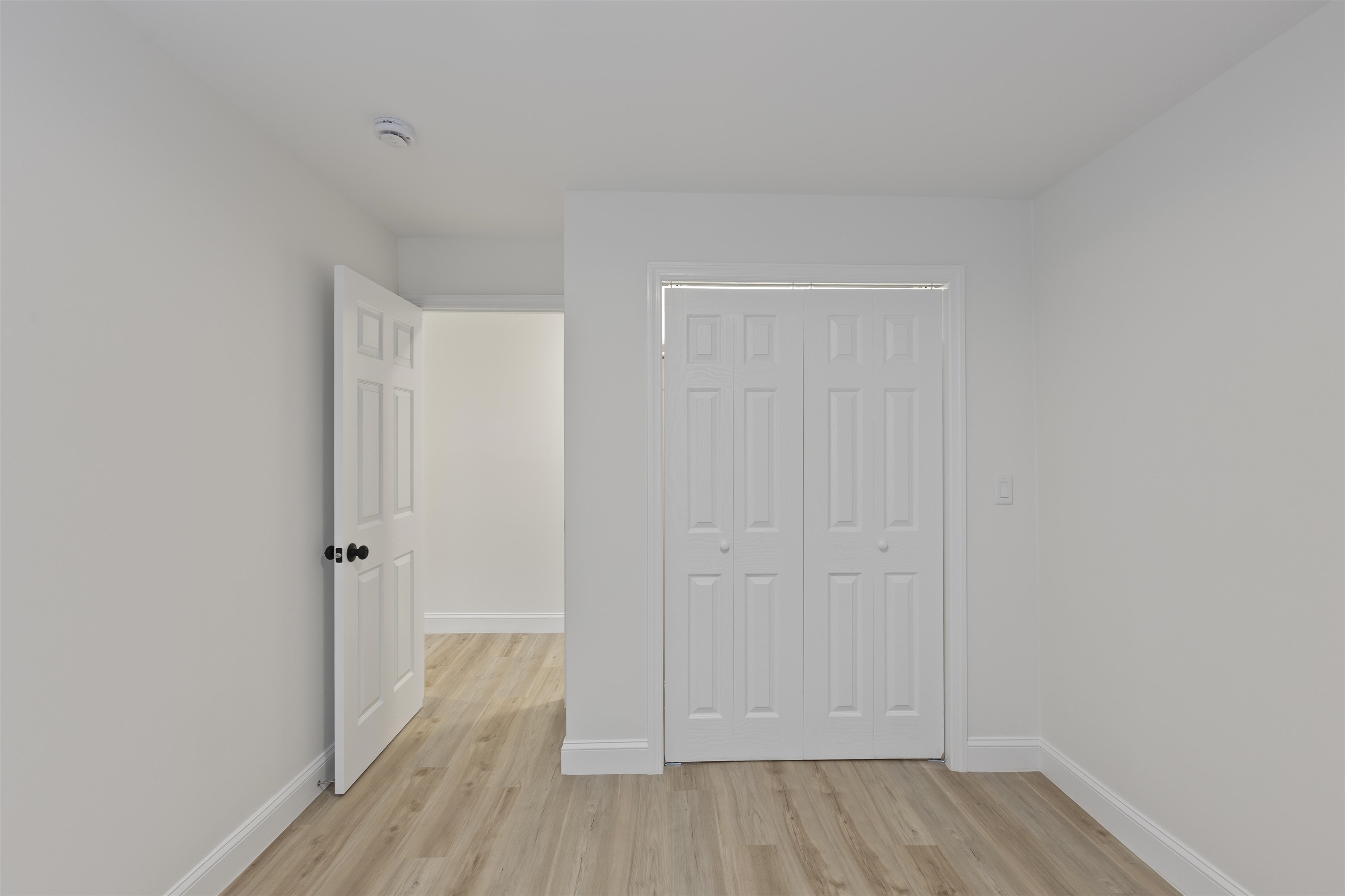 676 CHESTNUT ST Unit: 1