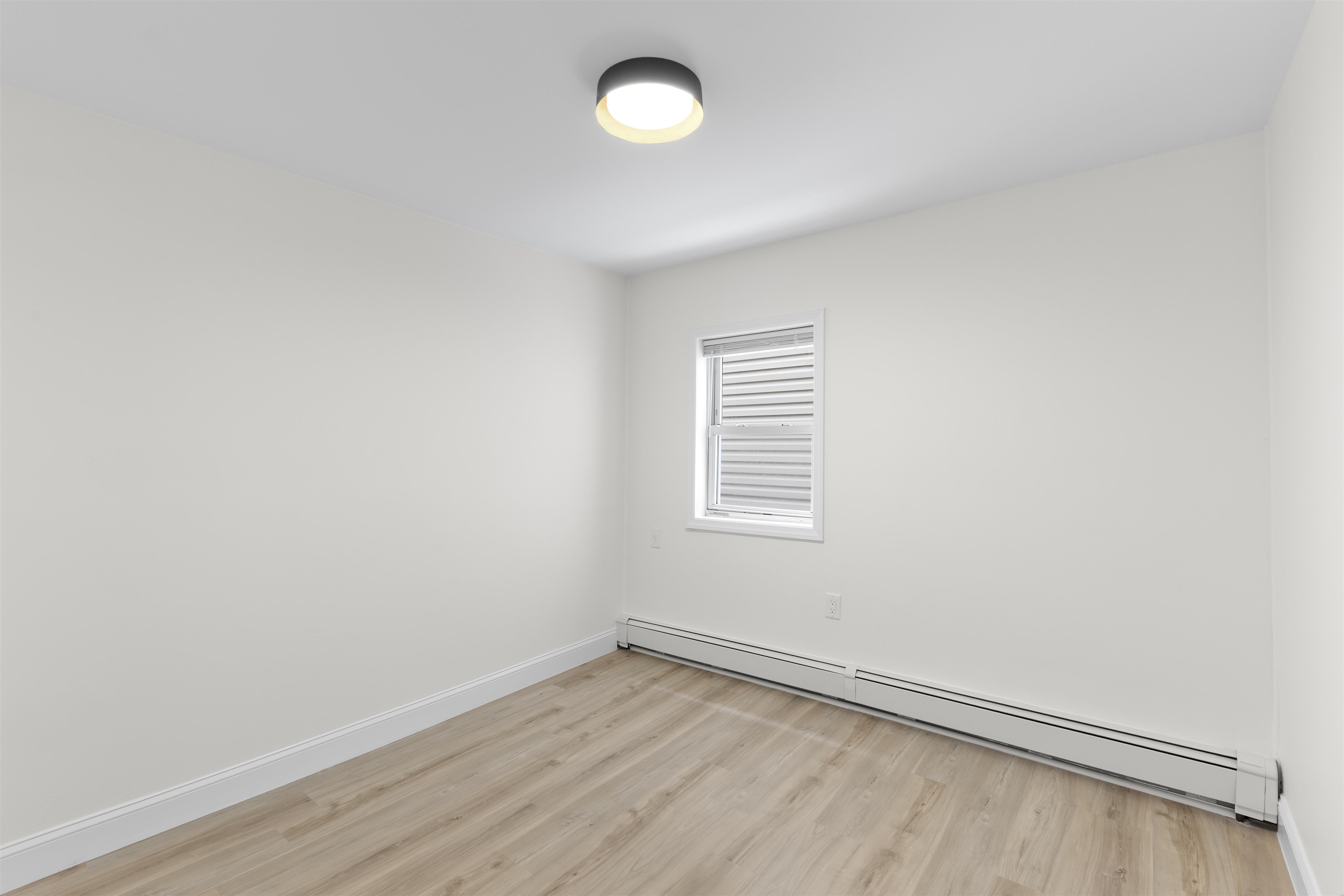 676 CHESTNUT ST Unit: 1