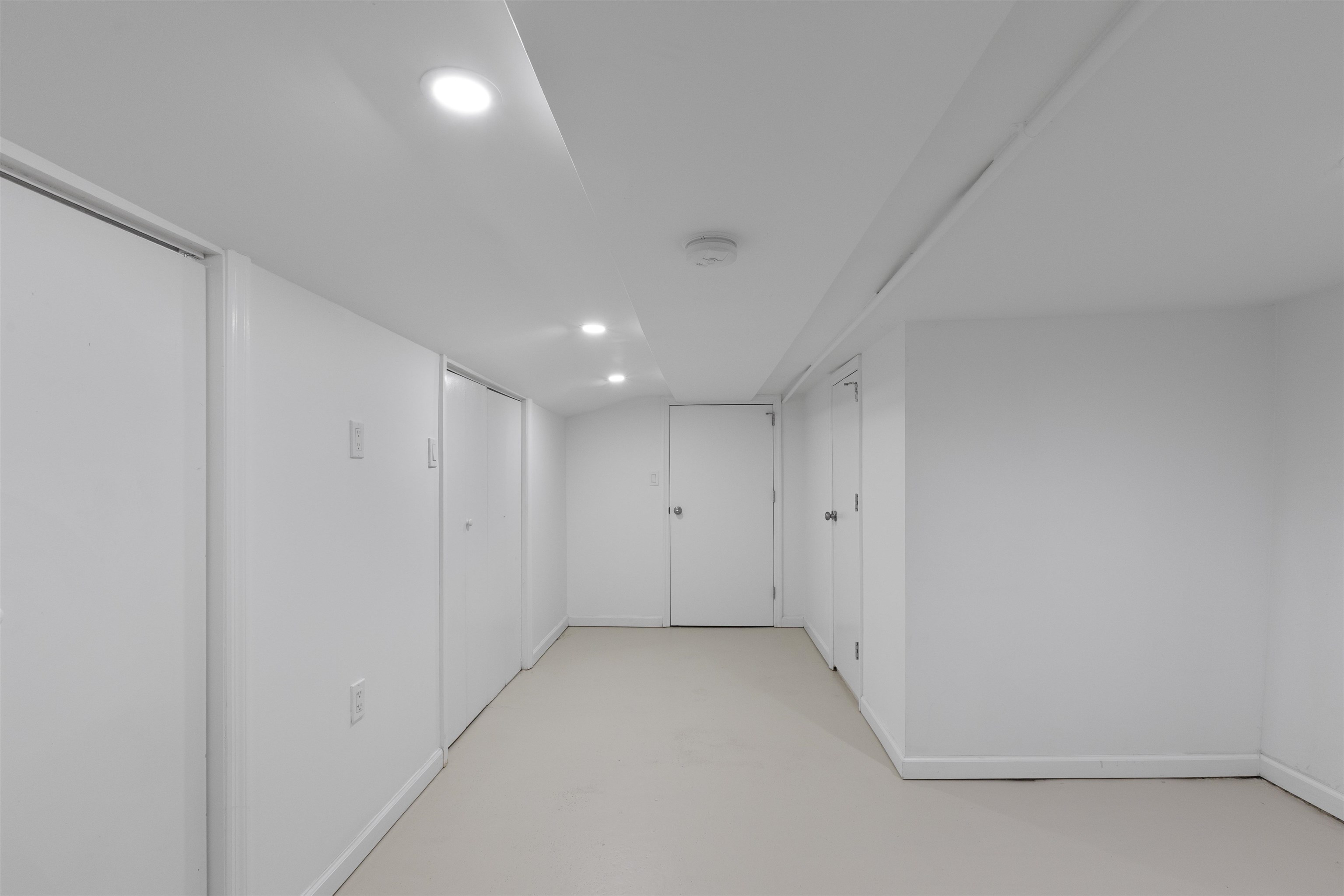 676 CHESTNUT ST Unit: 1