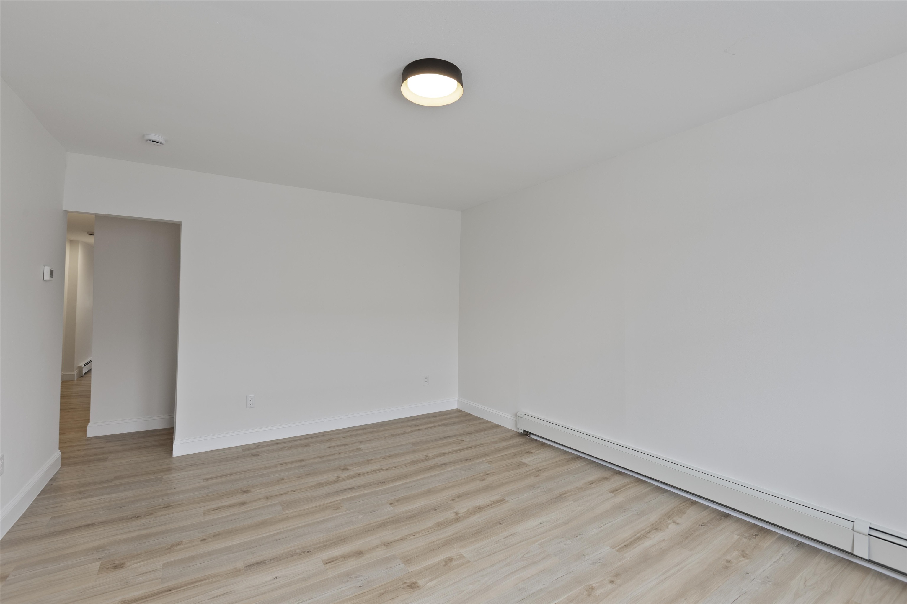 676 CHESTNUT ST Unit: 1