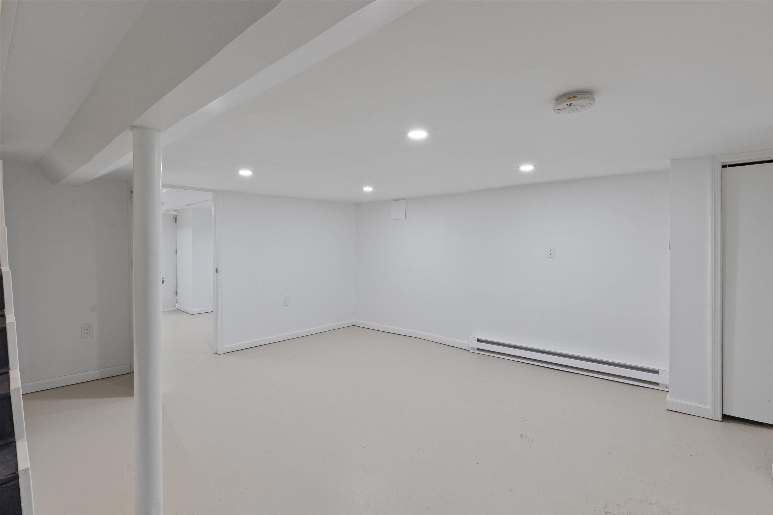 676 CHESTNUT ST Unit: 1