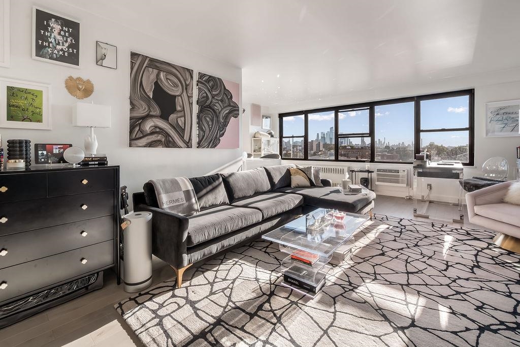 500 CENTRAL AVE Unit: 610