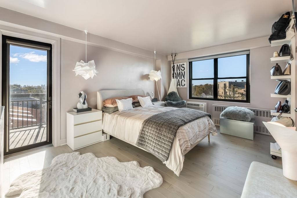 500 CENTRAL AVE Unit: 610