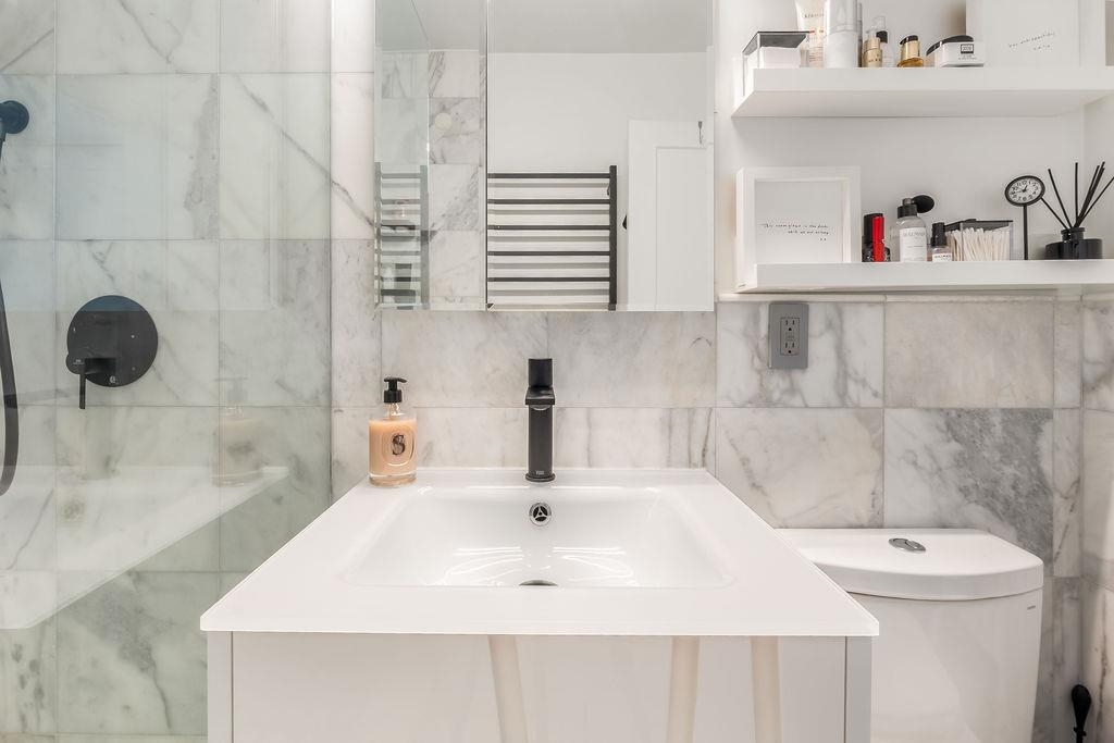 500 CENTRAL AVE Unit: 610