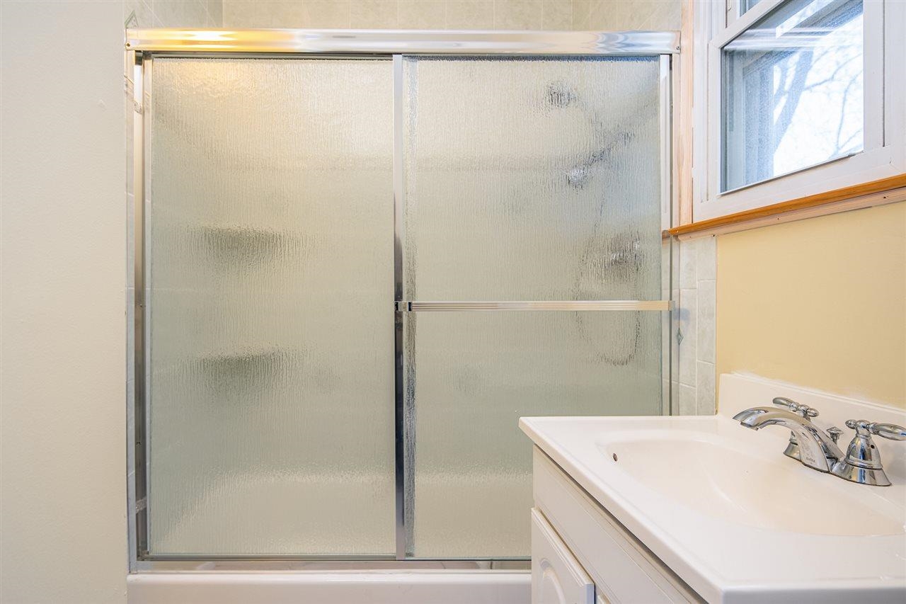 13 EAST 52ND ST Unit: 1