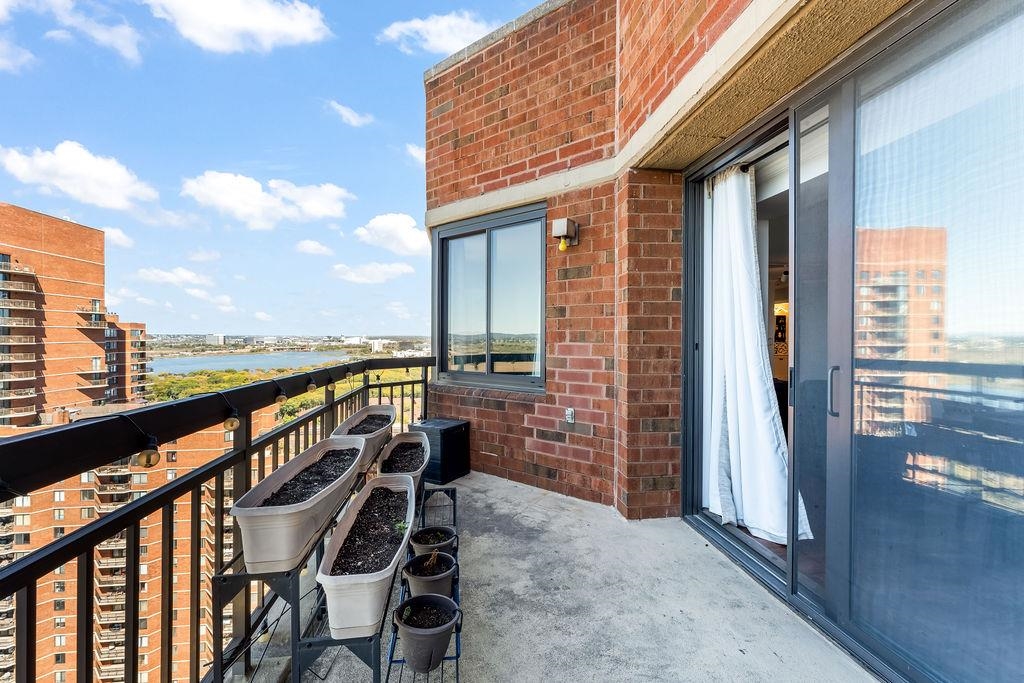 2110 HARMON COVE TOWER Unit: Penthouse