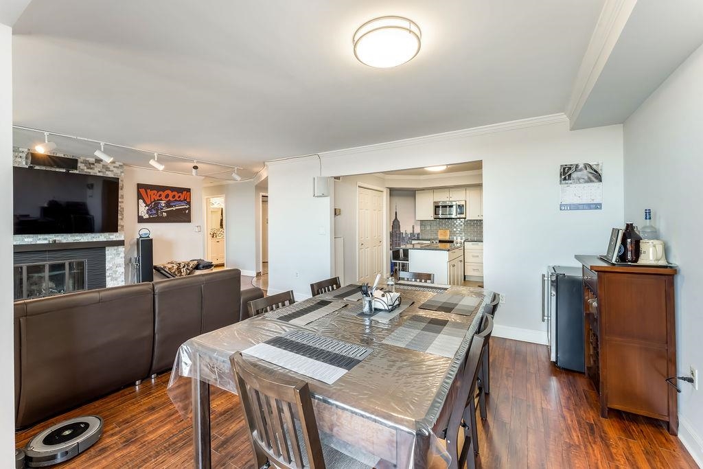 2110 HARMON COVE TOWER Unit: Penthouse