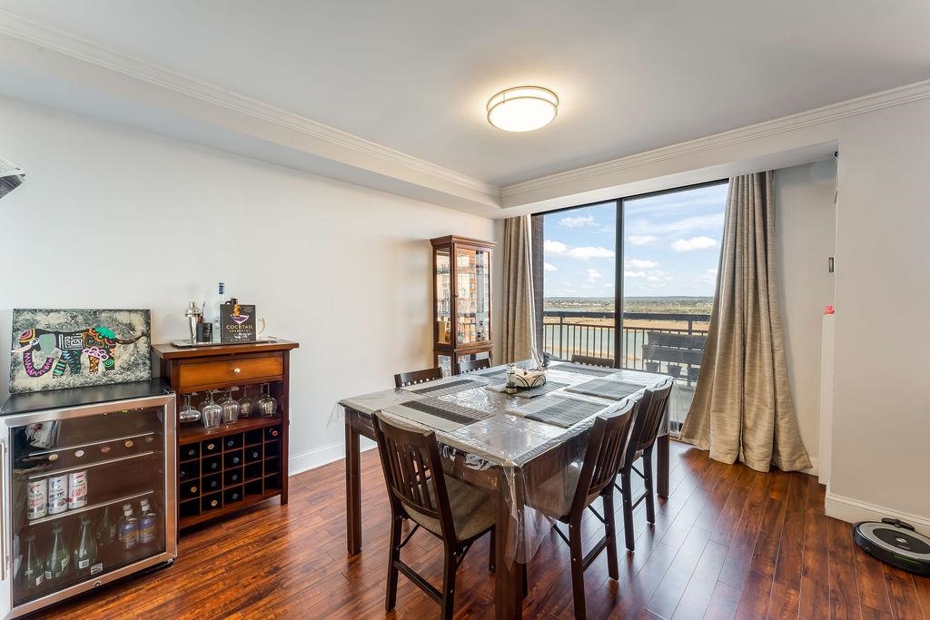 2110 HARMON COVE TOWER Unit: Penthouse