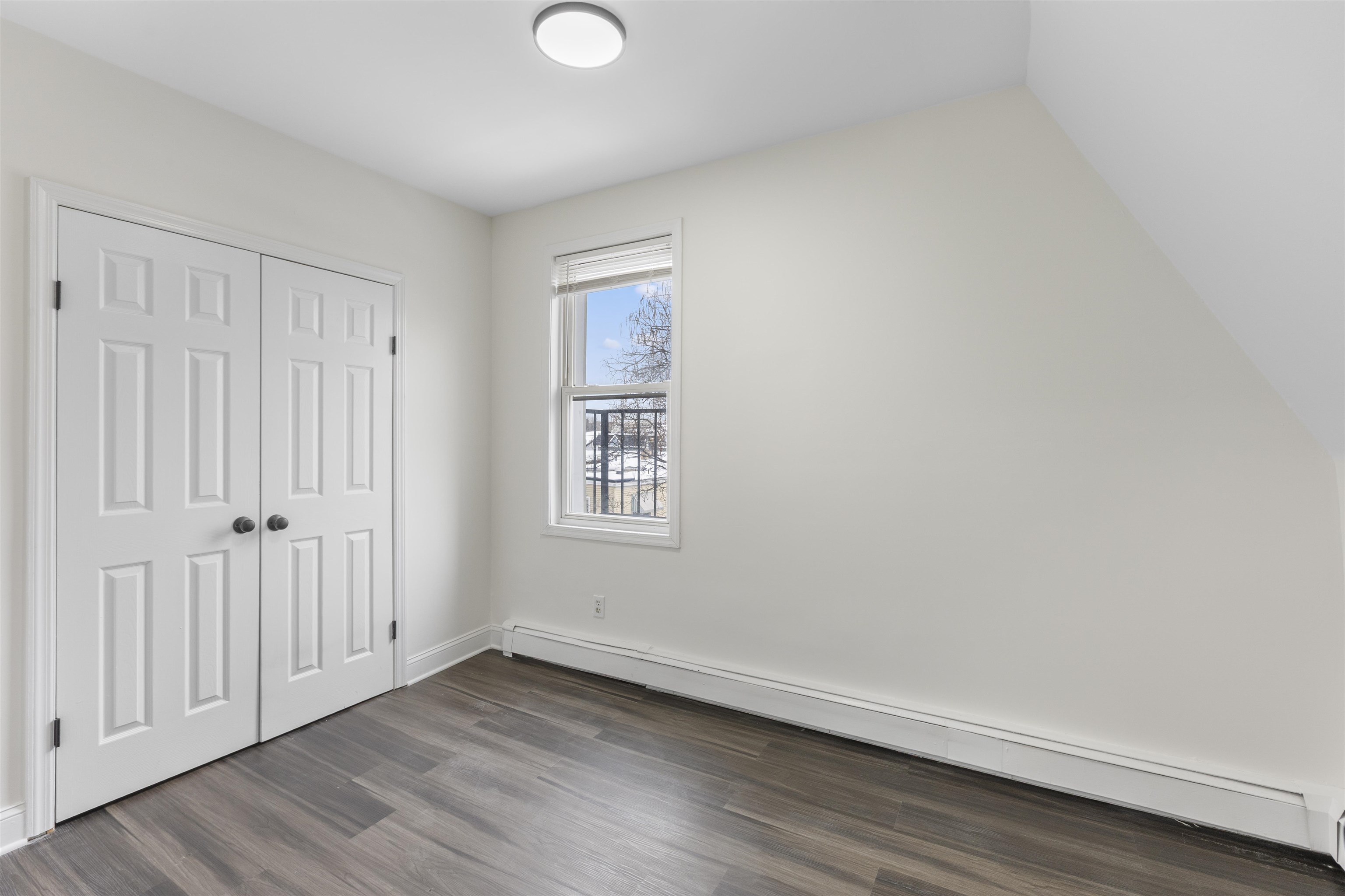 676 CHESTNUT ST Unit: 2