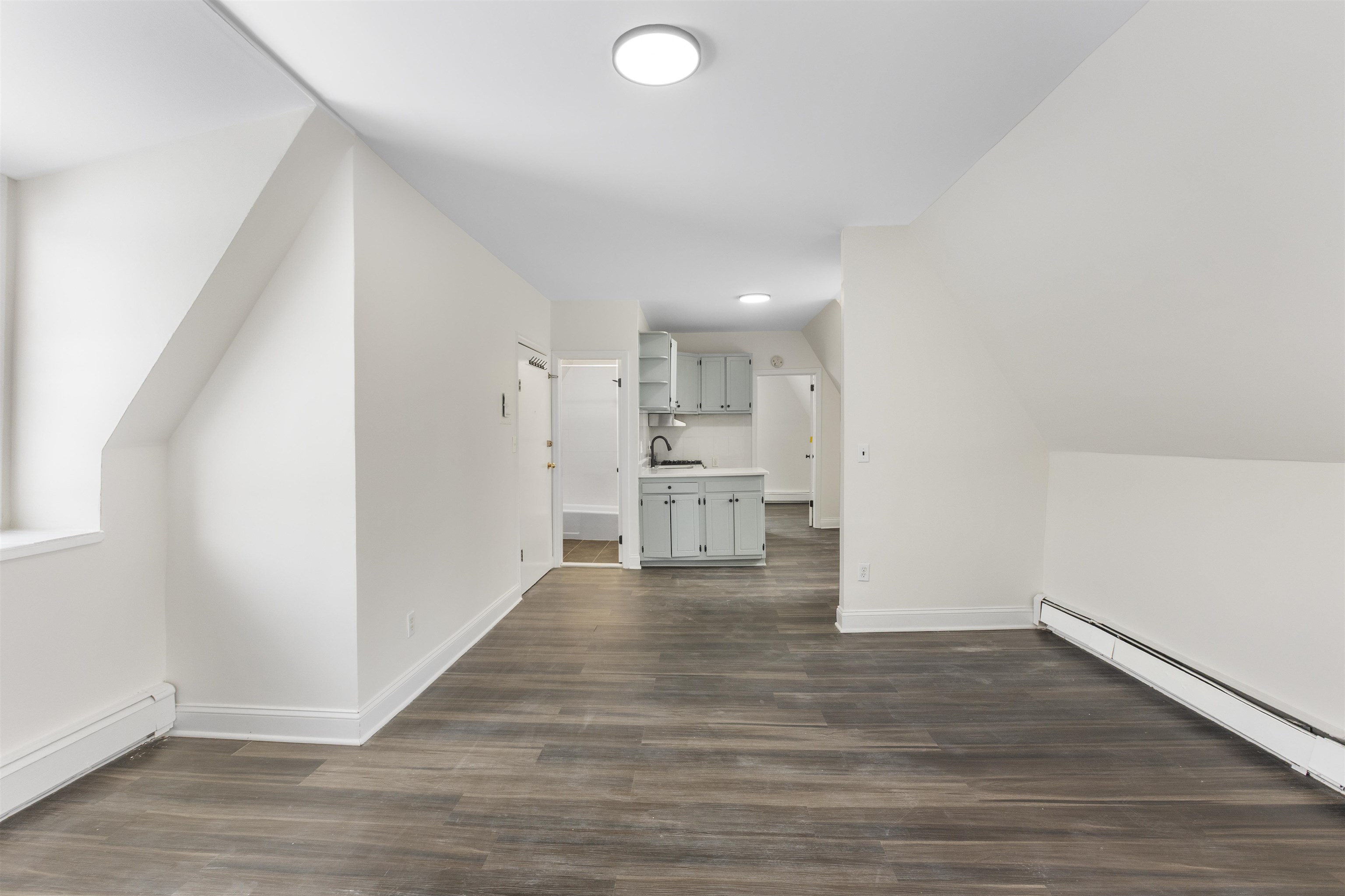 676 CHESTNUT ST Unit: 2