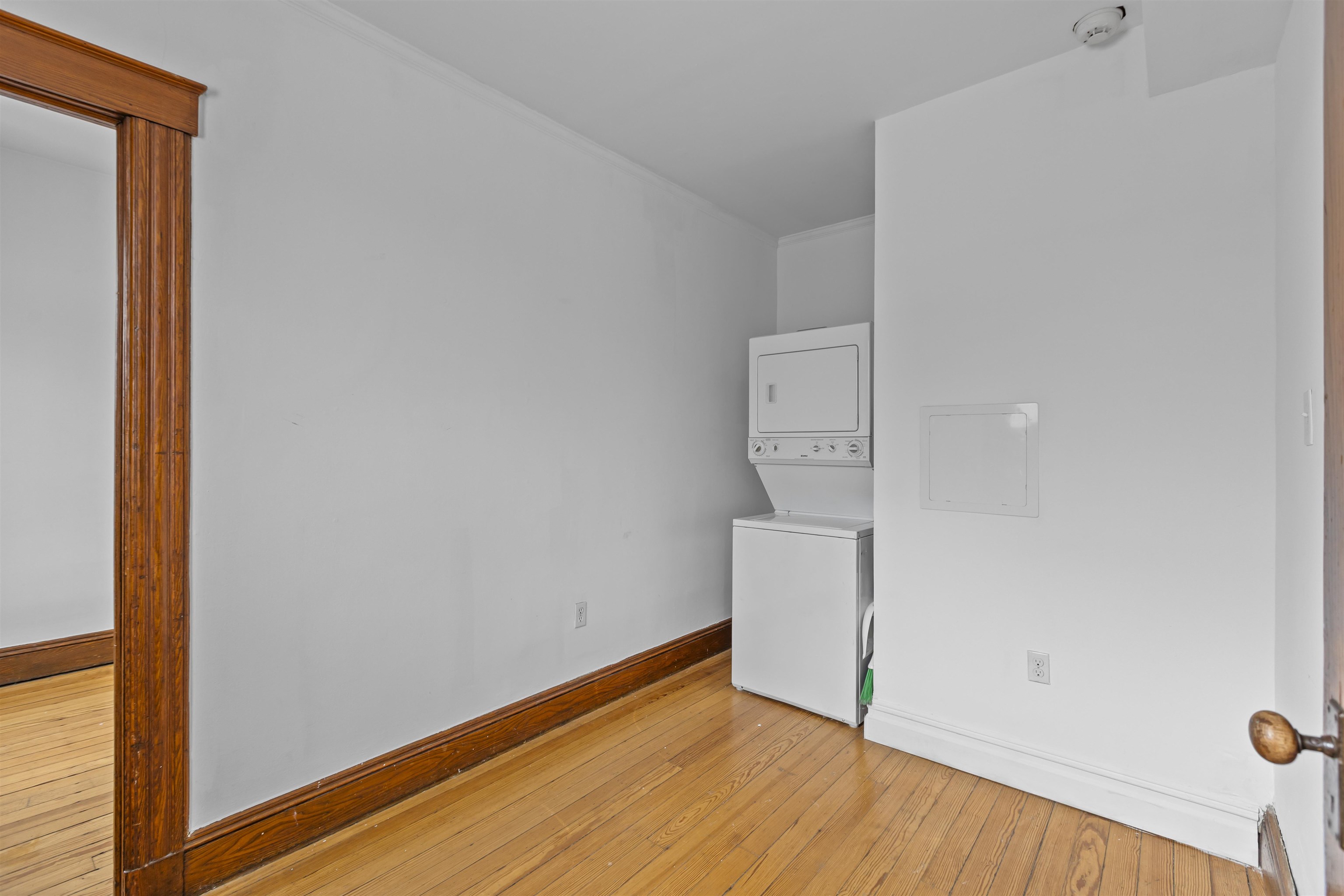 201 19TH ST Unit: 2R