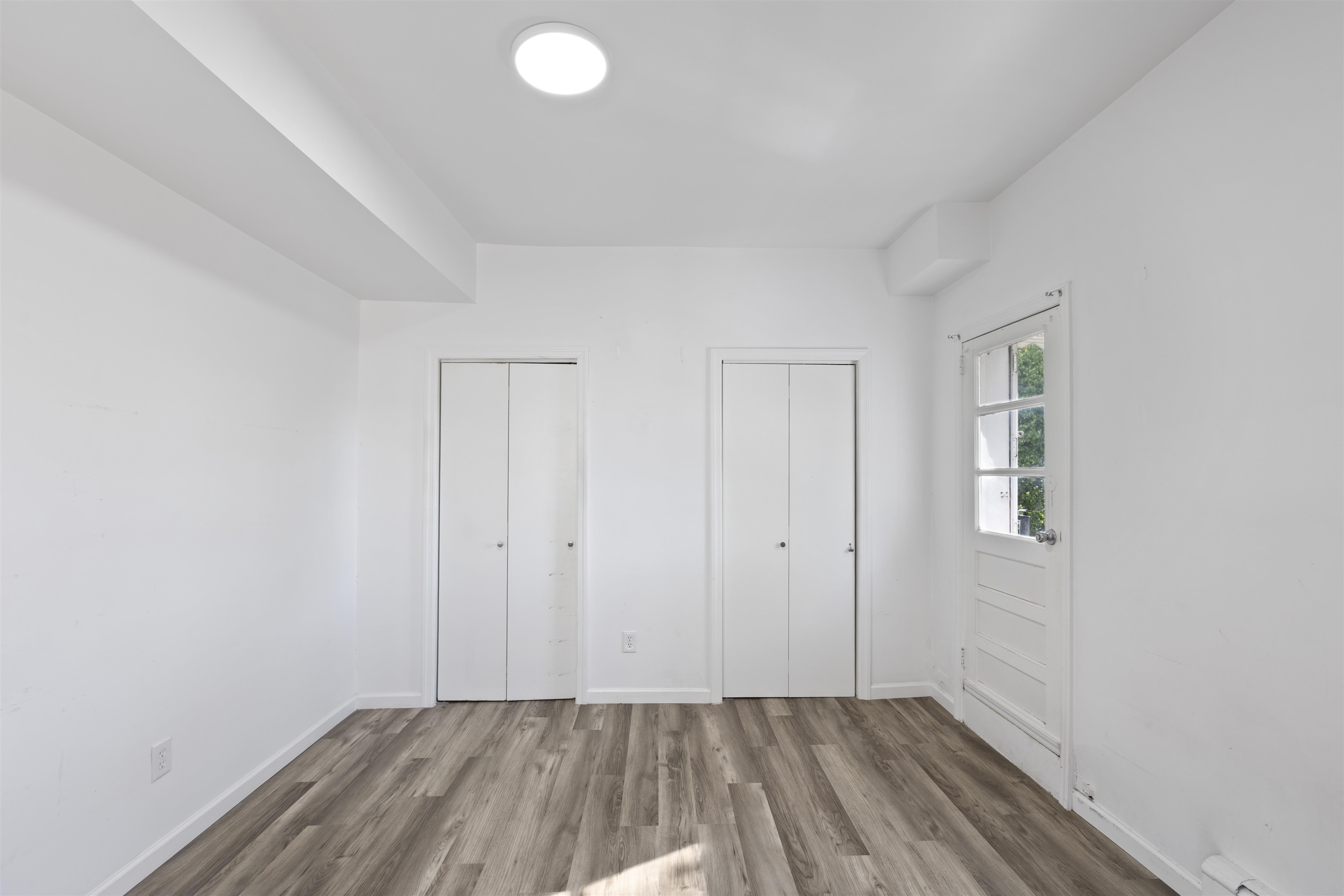 676 CHESTNUT ST Unit: 2